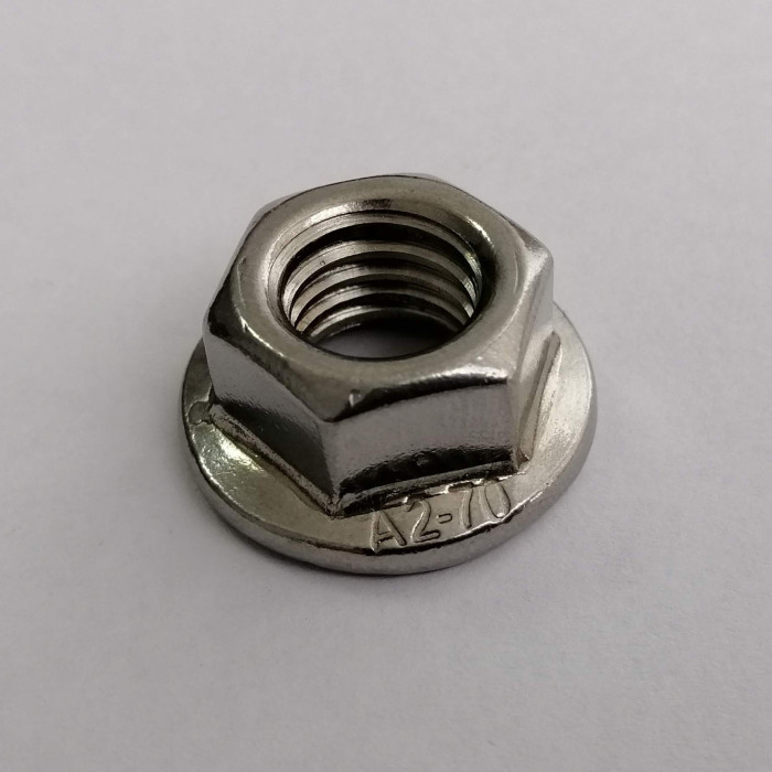 Гайка с фланцем нержавіюча М6 DIN 6923 А2 Гайка с фланцем нержавіюча М6 DIN 6923 А2